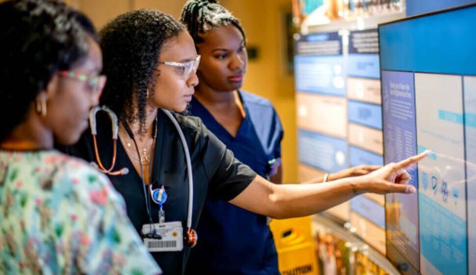 Can You Still Afford Med School? How to Bridge the Gap as Federal Loans Shrink